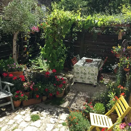 La Vieille Maison Rose Nanteuil-en-Vallée